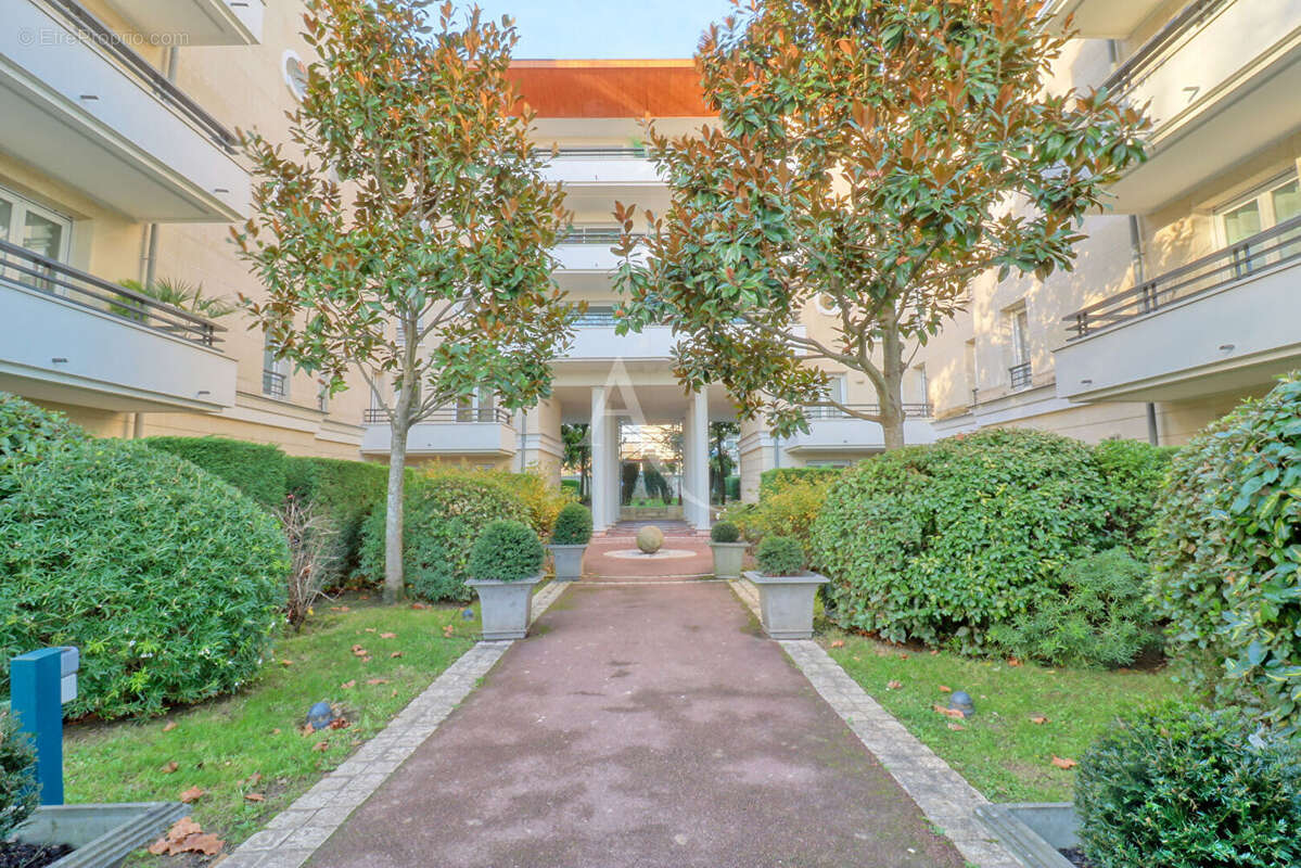 Appartement à CHATENAY-MALABRY