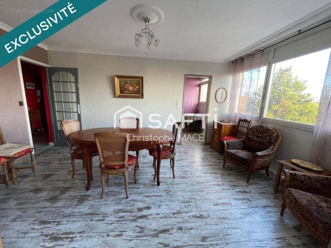 Photo 1 - Appartement à LAVAL