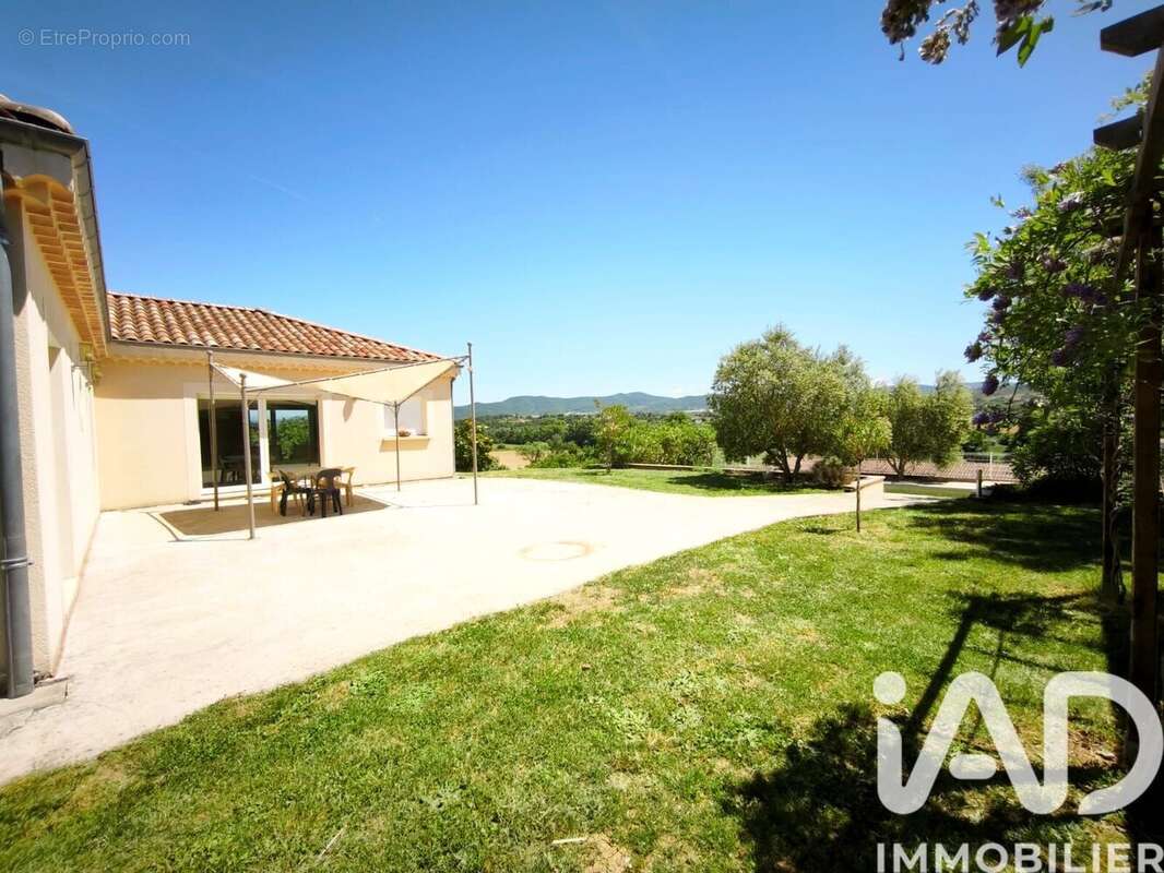 Photo 3 - Maison à CHOMERAC