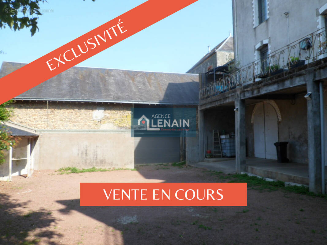 Maison à POUZAUGES