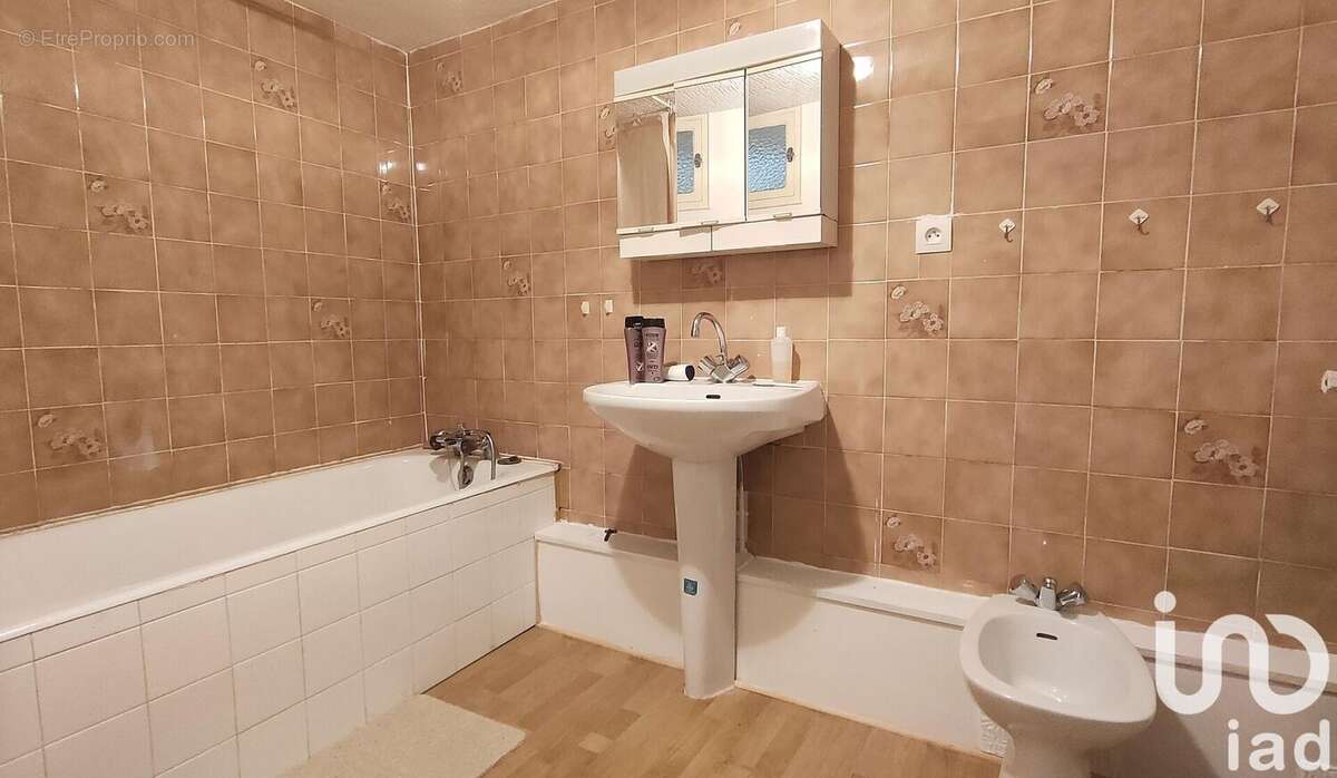 Photo 8 - Maison à LABASTIDE-ROUAIROUX