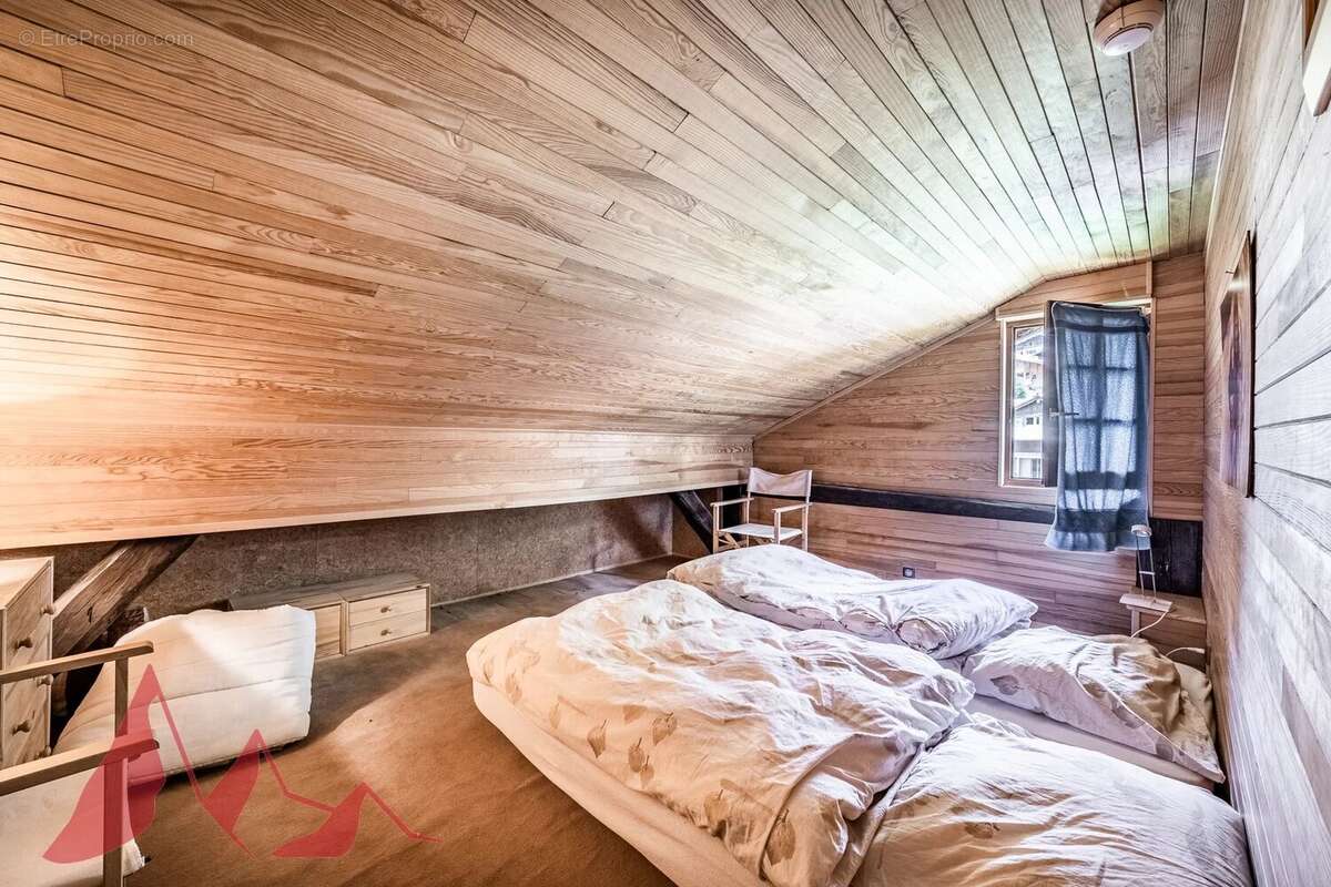 EXCLUSIVITÉ MORZINE IMMOBILIER — Les Udrézants : un penthouse à créer, à deux pas du centre - photo 9