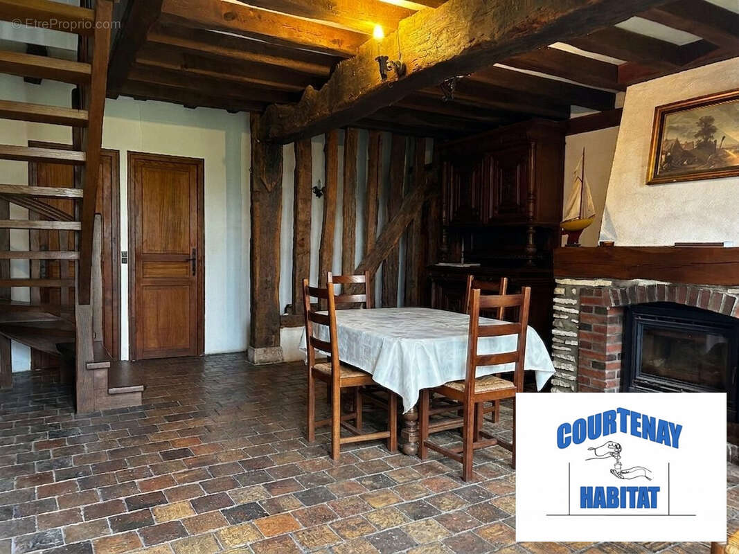 Maison à SAINT-MARTIN-D'ORDON