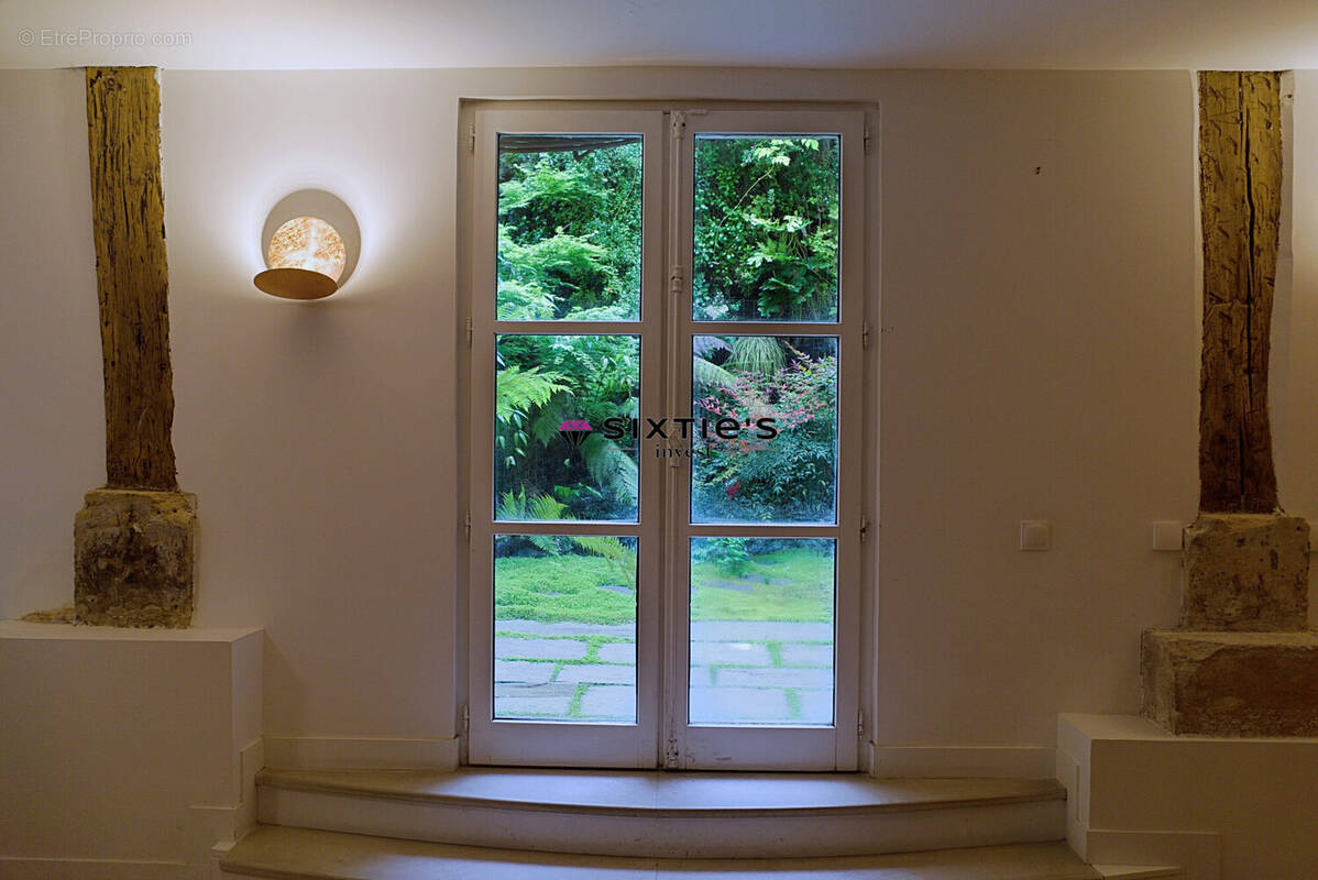 Appartement à PARIS-4E