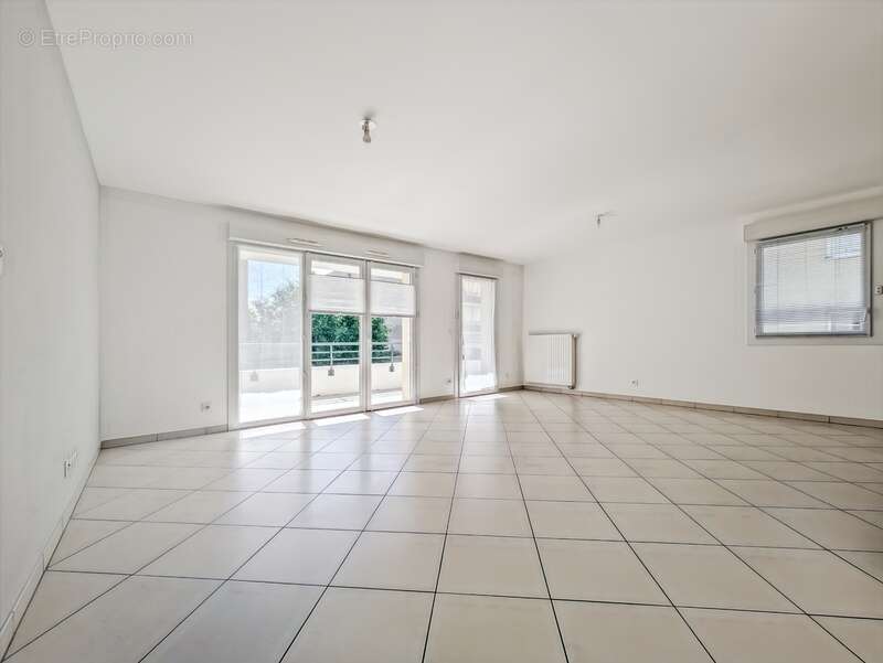 Appartement à SCIEZ