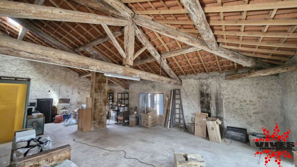 Maison de caractère de 200 m² avec terrasse tropézienne - photo 14