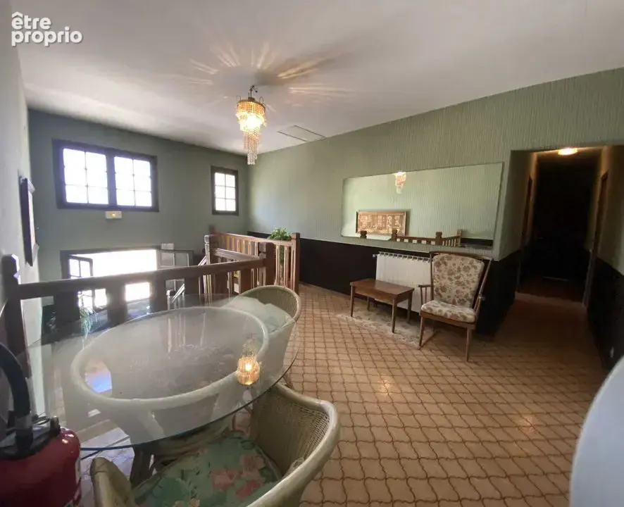 Ensemble immobilier meublé de 15 logements, à 900 m des - photo 18