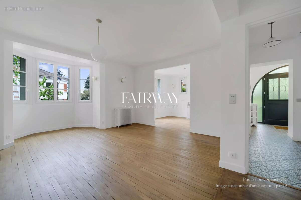 Maison familiale rénovée avec jardin sans vis à vis – 4 chambres – Saint-Cloud (Montretout) - photo 4