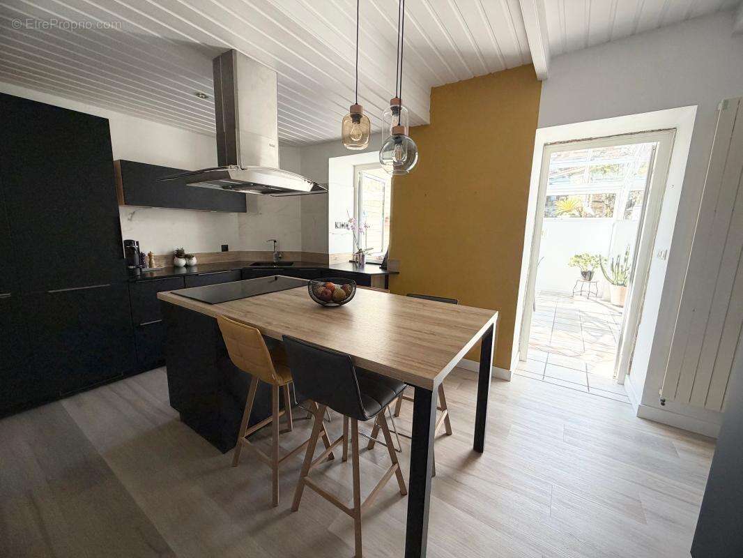 Maison à SAINT-RENAN