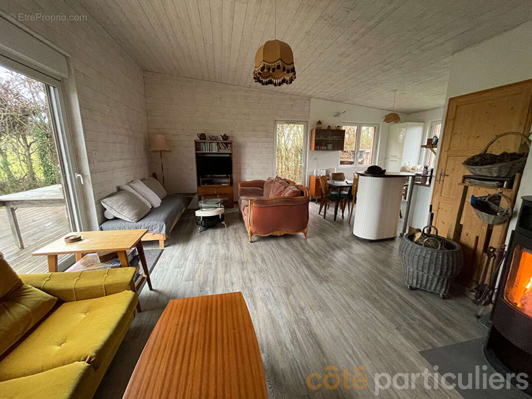 Maison à SAINT-SYMPHORIEN