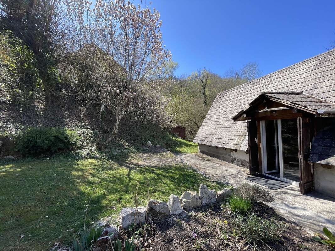 Photo 2 - Maison à ANNECY-LE-VIEUX