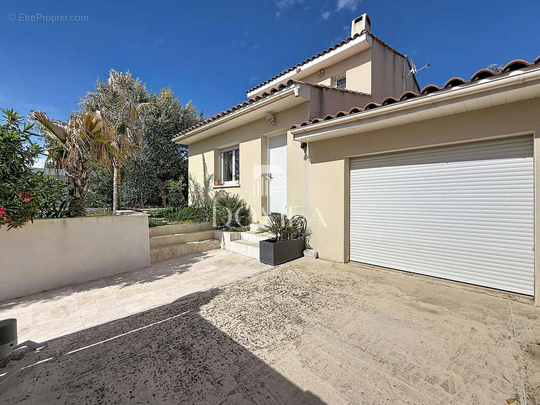 Maison à LE CRES