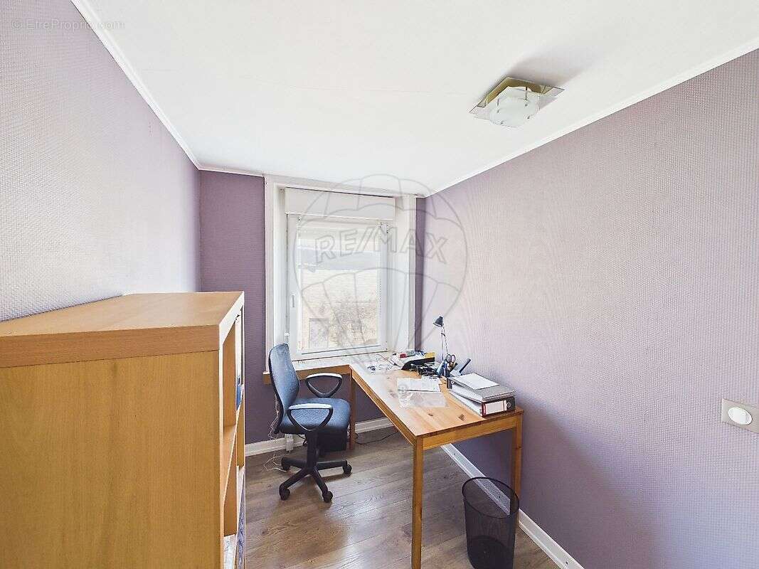 Maison à MANGIENNES