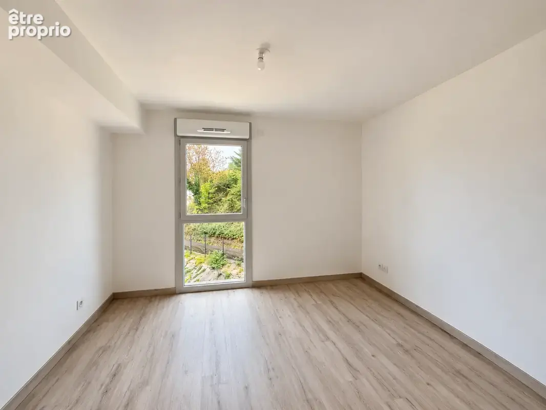 Appartement en duplex à vendre à Saint-Romain-en-Gal - photo 10