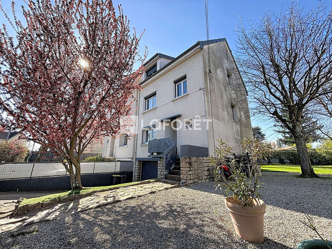 Maison à BOURG-EN-BRESSE
