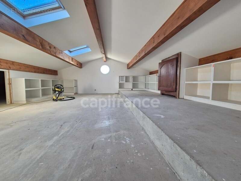 Maison à vendre 7 pièces SAINT GEORGES DE DIDONNE (17) - Grand Garage - Terrain de 945m² - photo 20