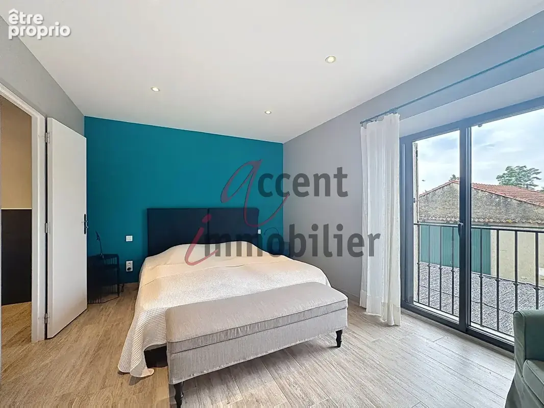 Mollégès, maison et gite avec piscine et terrain de 2000m² - photo 10