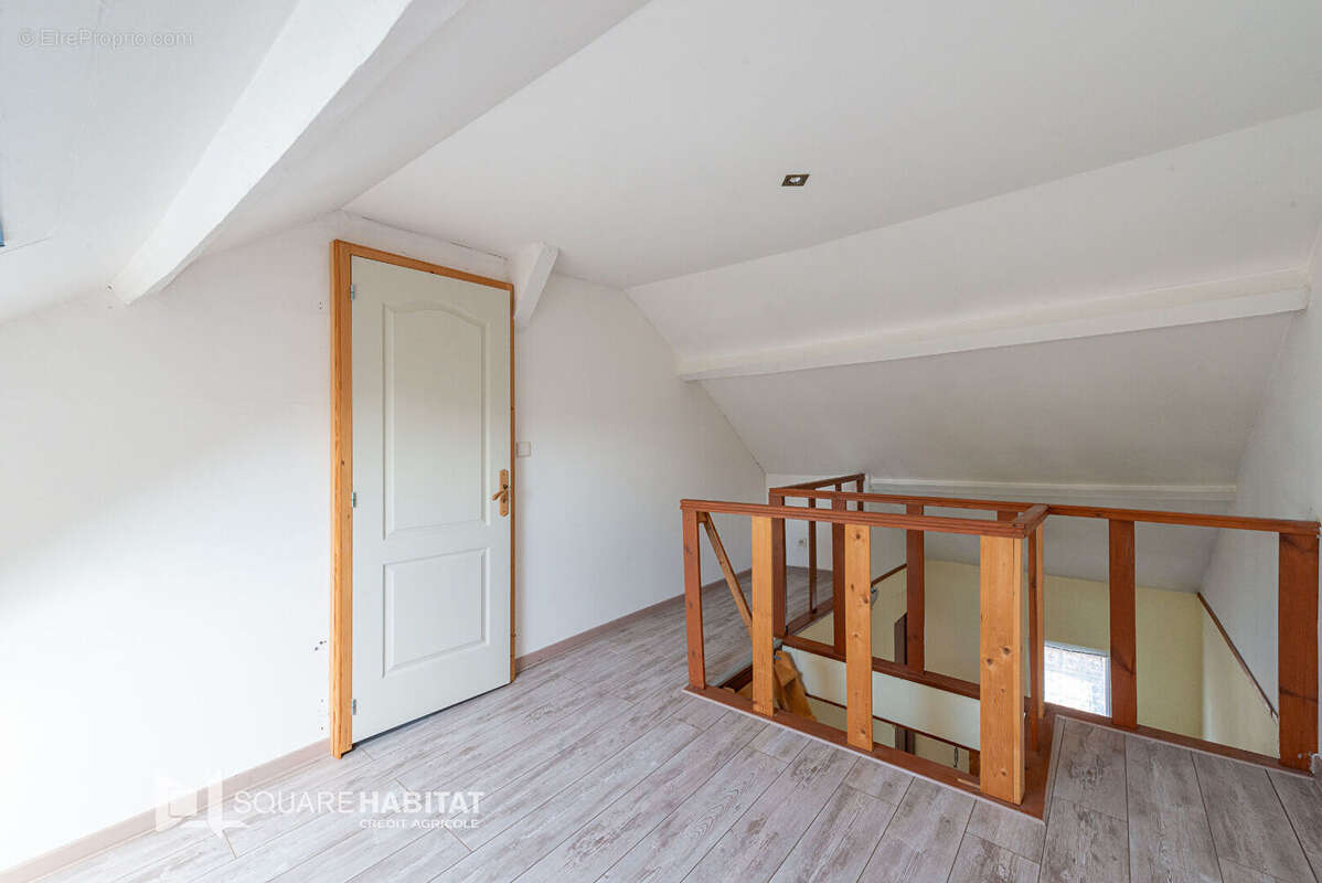 Maison à VIEUX-CONDE