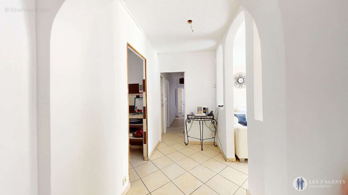 Appartement à LE PONT-DE-CLAIX