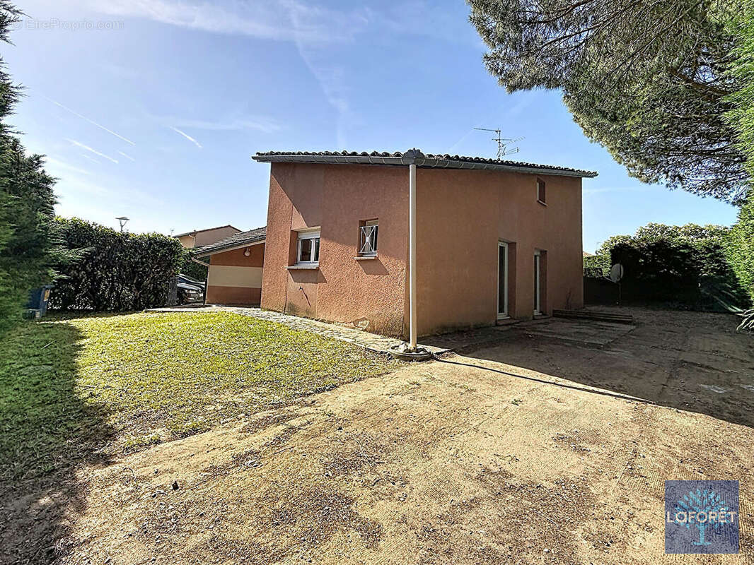 Maison à SAINT-ORENS-DE-GAMEVILLE