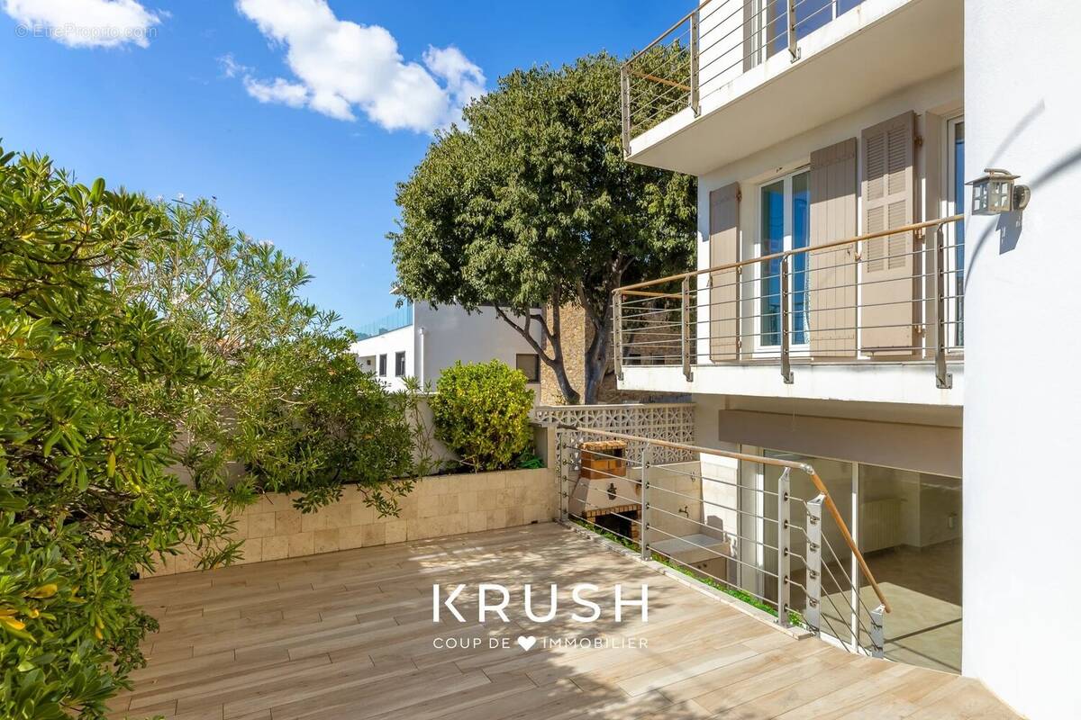 Maison à MARSEILLE-7E