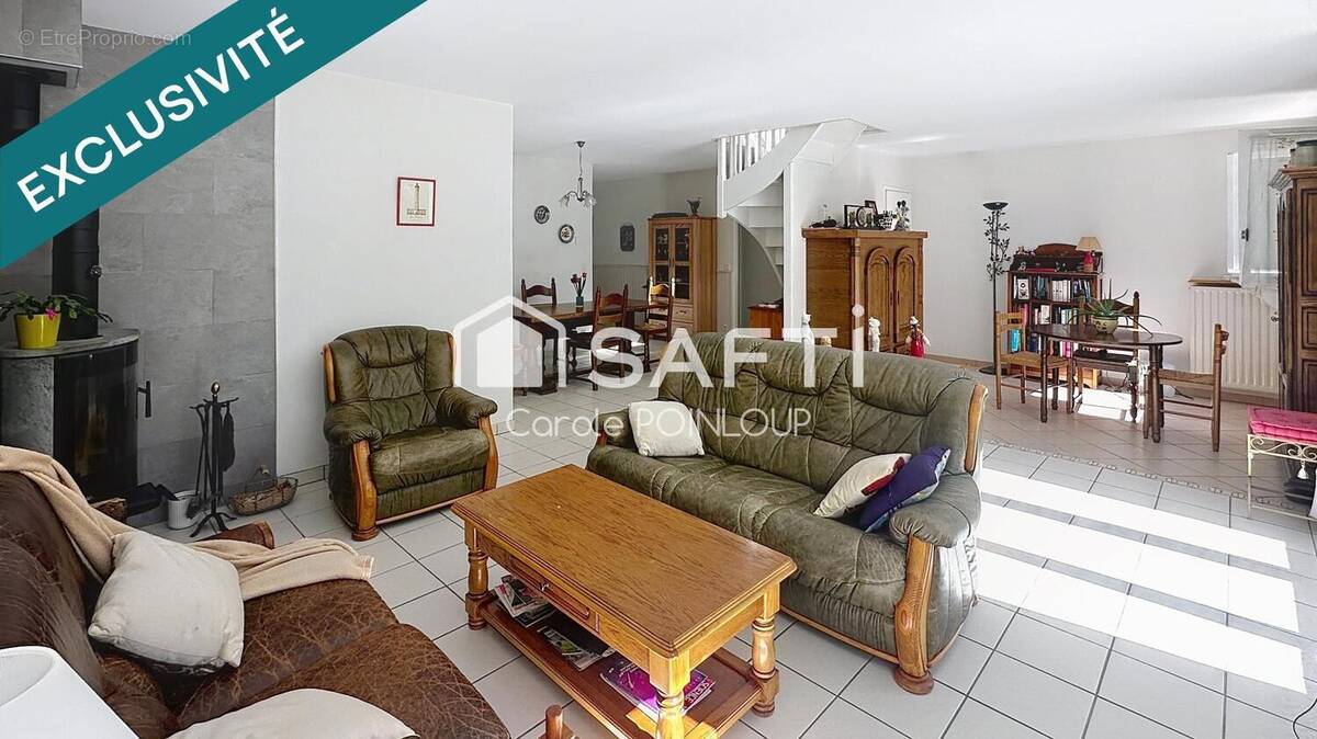 Photo 1 - Maison à OZOIR-LA-FERRIERE