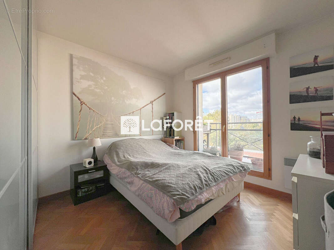 Appartement à MONTROUGE