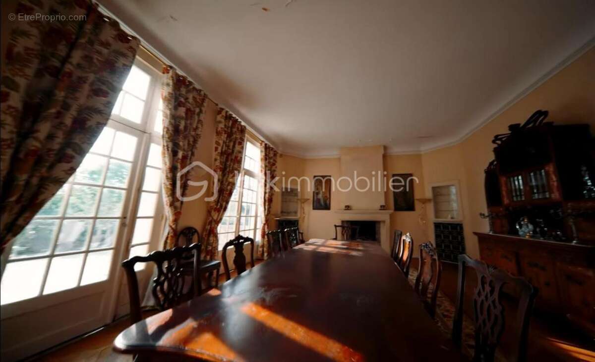 Maison à LE VESINET