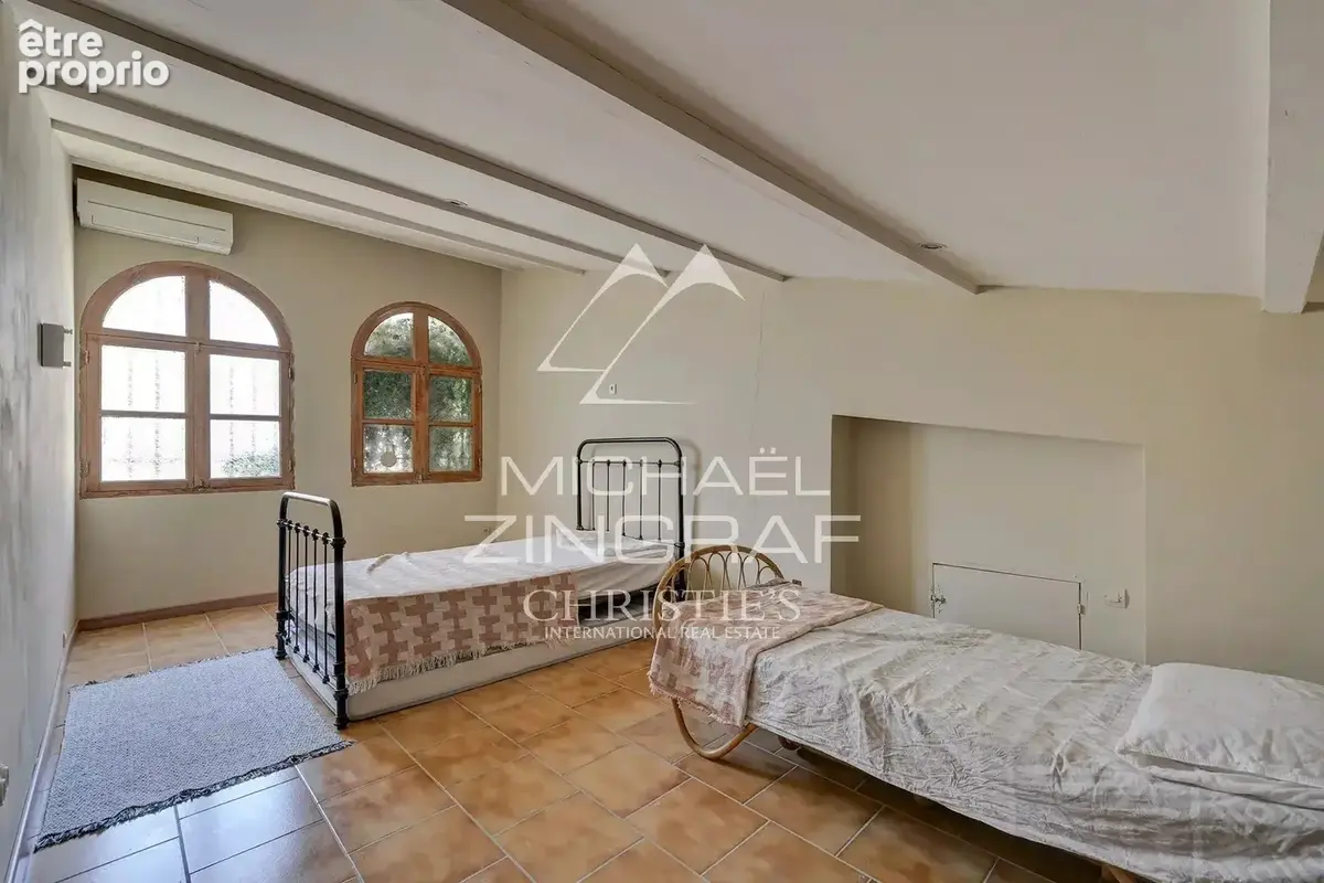Propriété d'Exception Aux Portes d'Aix-en-Provence : Magnanerie du XVIIIe Rénovée - photo 19