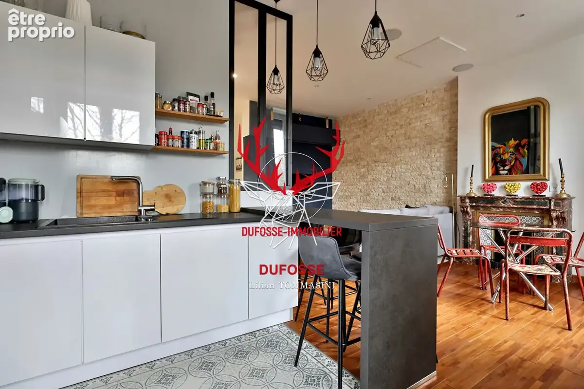 Appartement de caractère rénové, jardin privatif 120 m² et 3 parkings - photo 13
