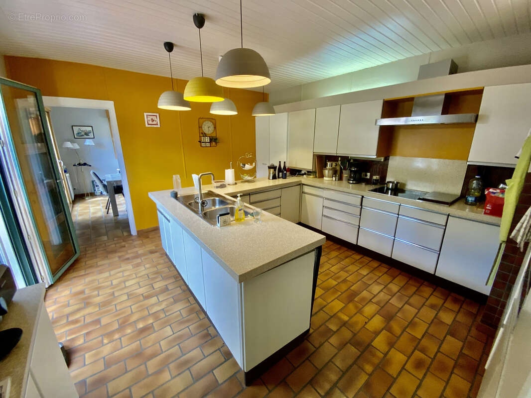 Maison à VIEUX-CONDE