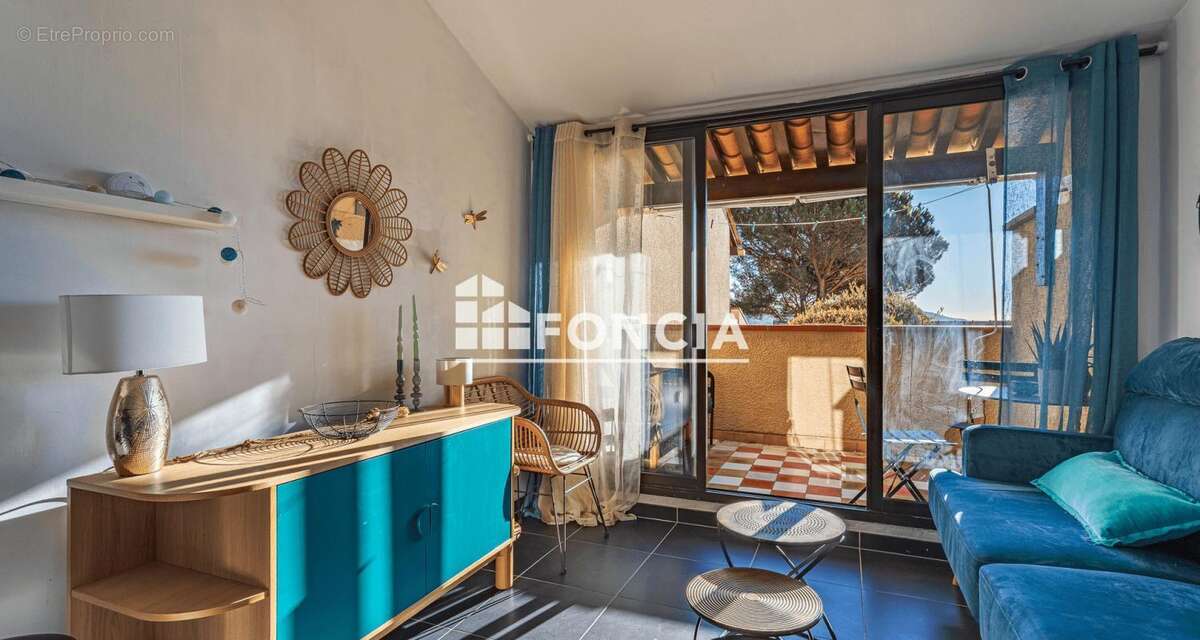 Appartement à LA CROIX-VALMER