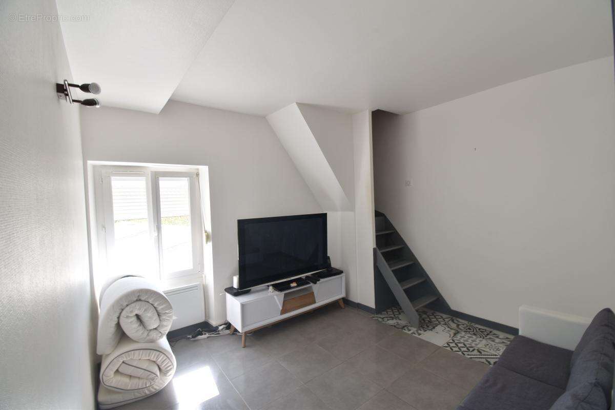 Maison à ARQUIAN