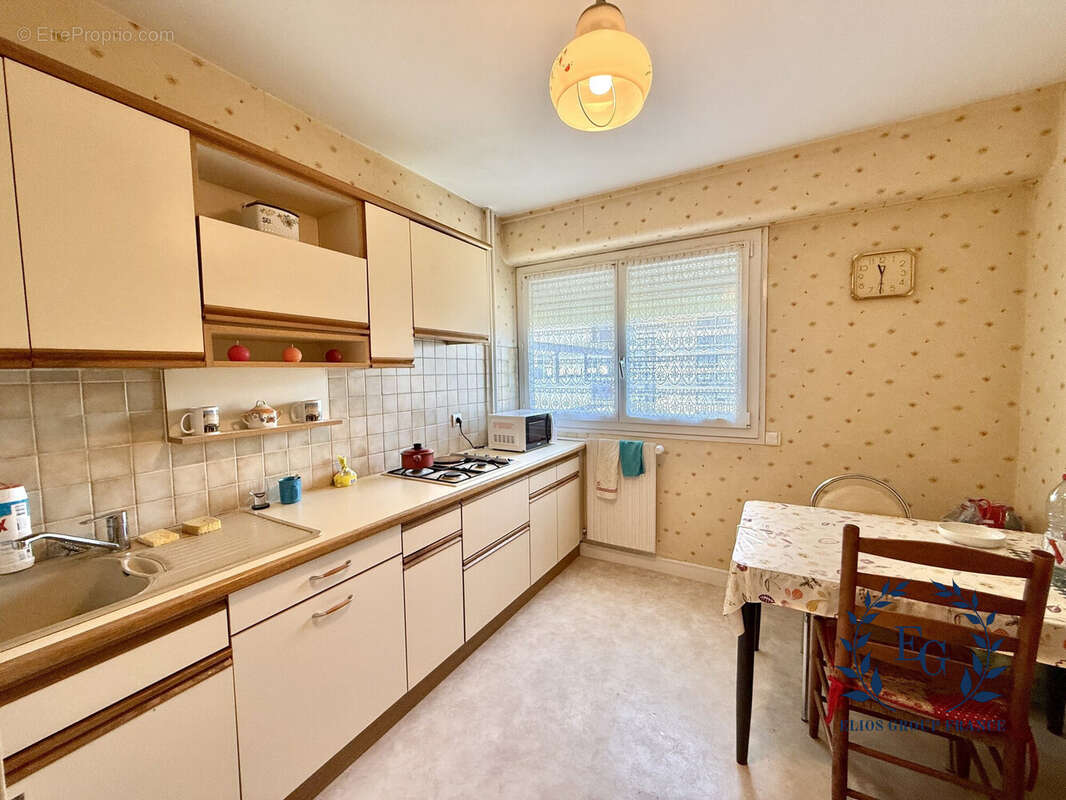 Appartement à SAINT-ETIENNE