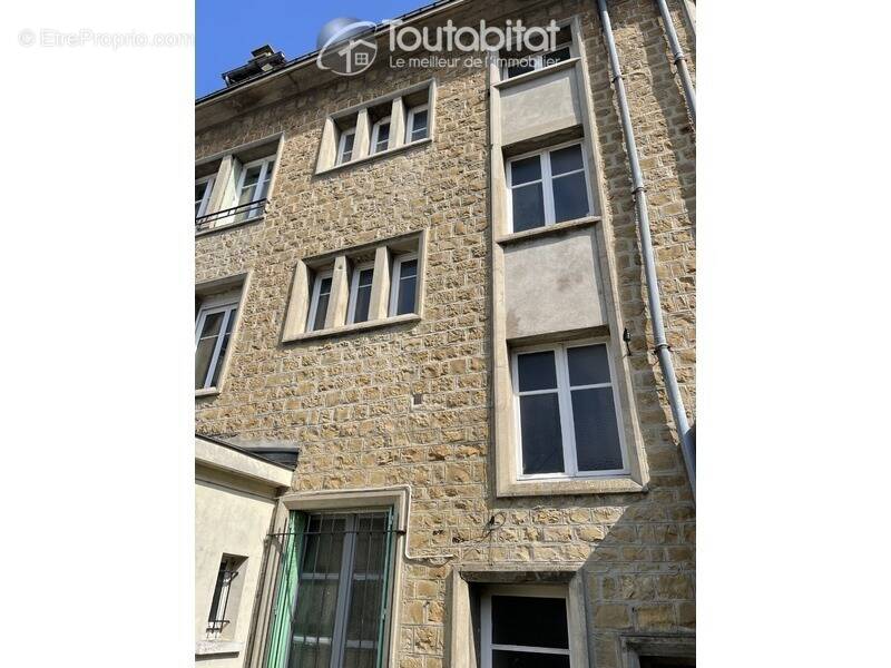 Appartement à CHARLEVILLE-MEZIERES