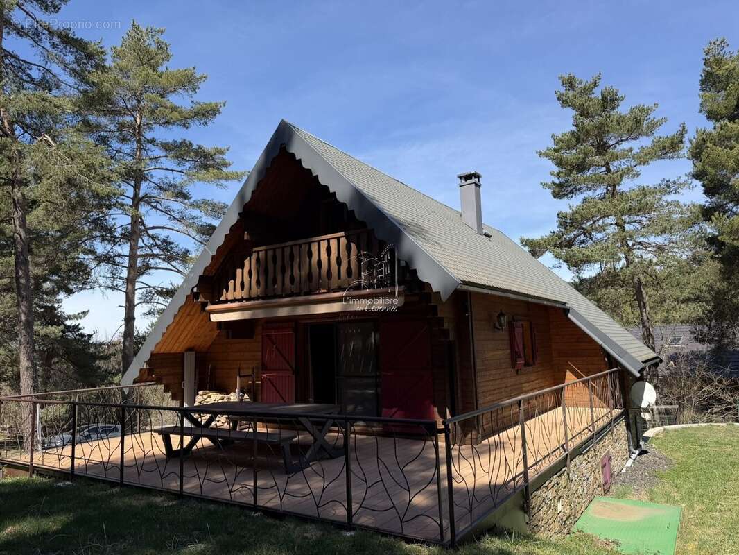 Maison à DOURBIES