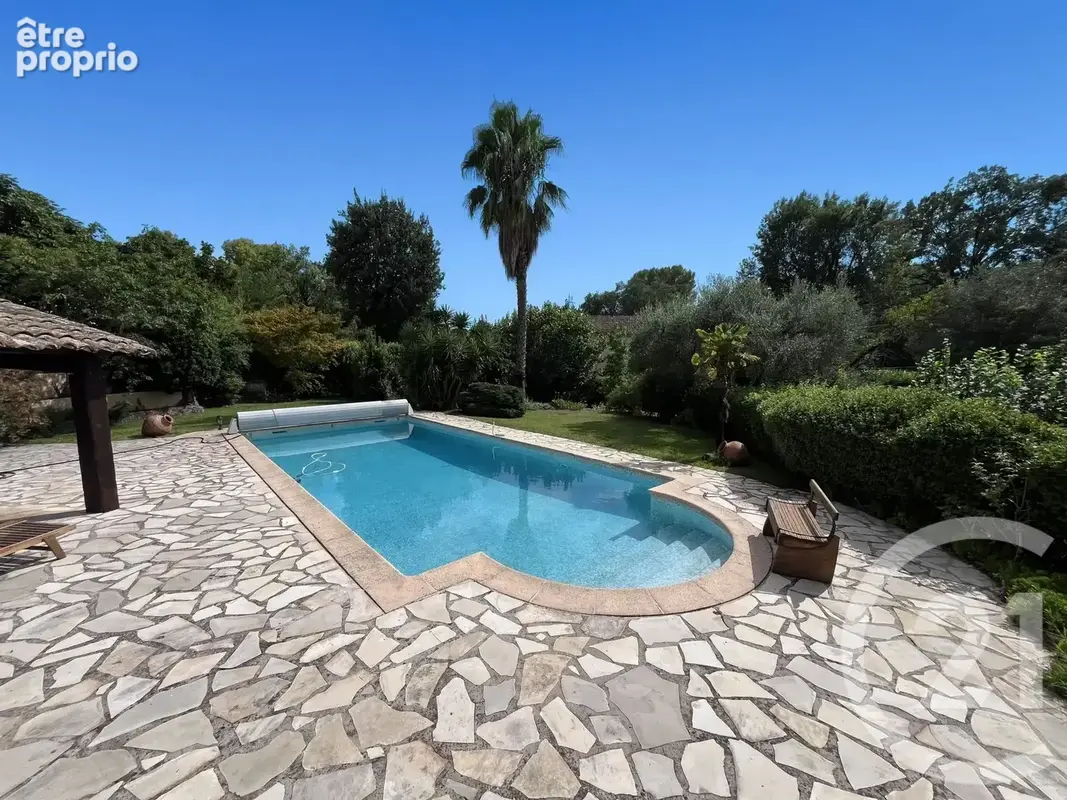 Maison 200 m² à Roquefort-Les-Pins  - photo 4