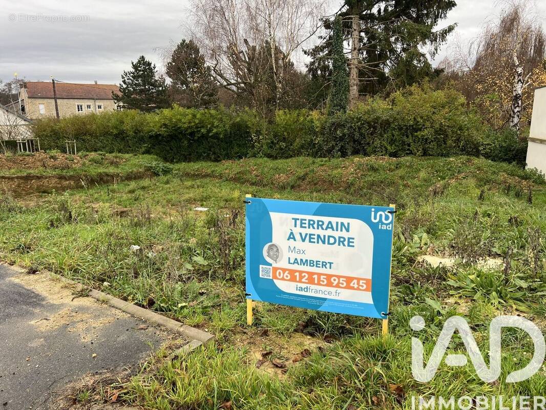 Photo 1 - Terrain à PRIX-LES-MEZIERES