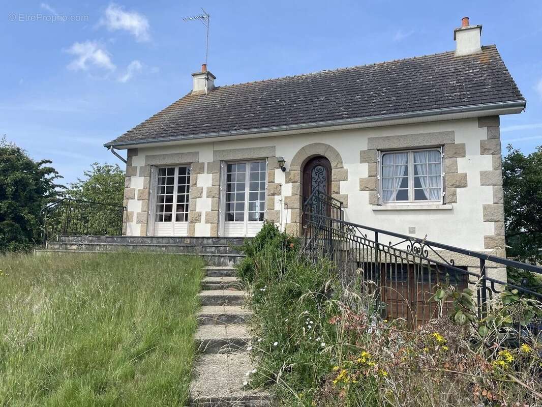 Maison à SAINT-HELEN