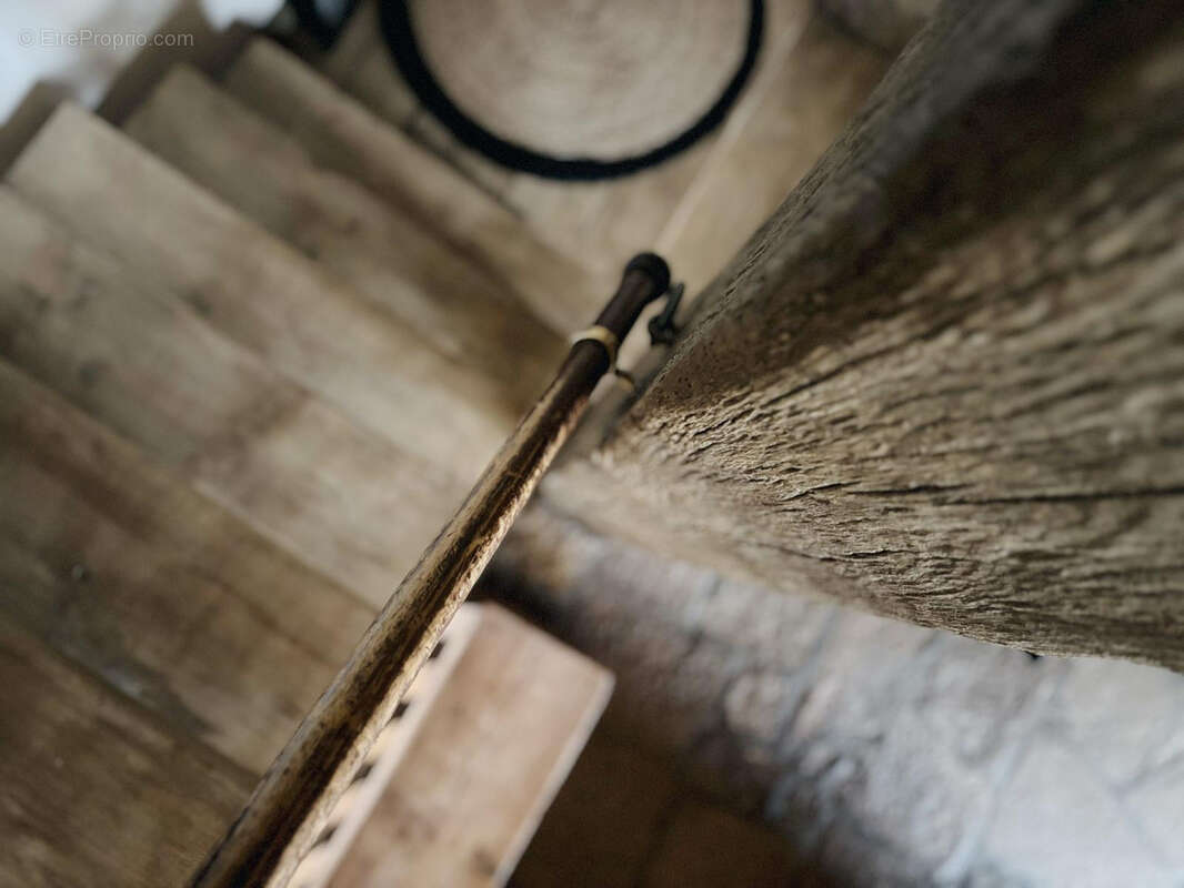 Foucherans, maison familiale authentique et chaleureuse - photo 15