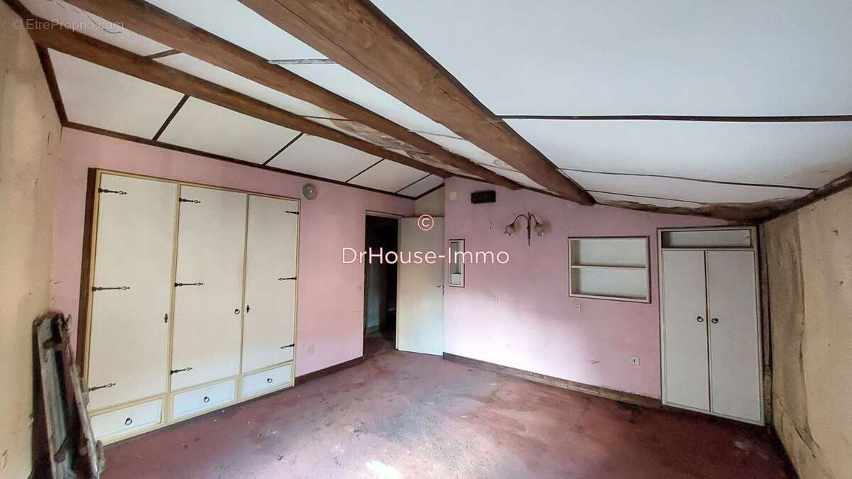 Maison à CRAMCHABAN