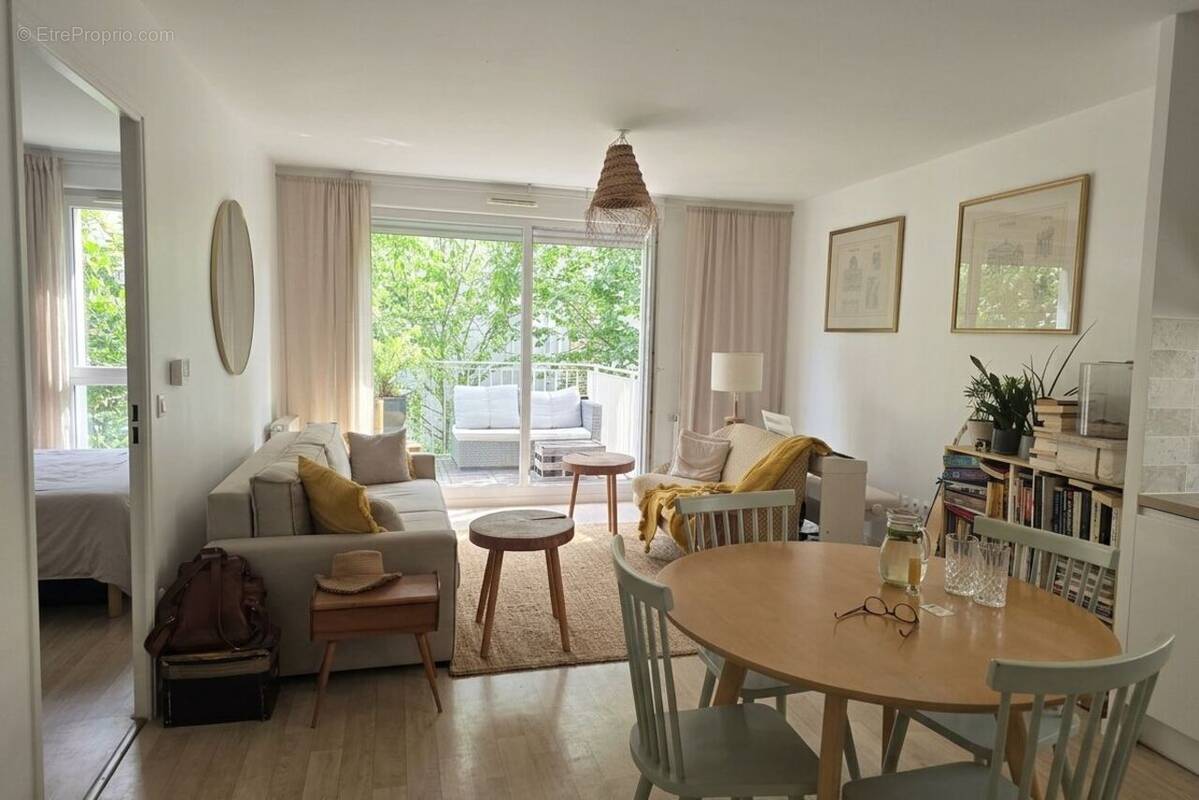 Appartement à VALENTON