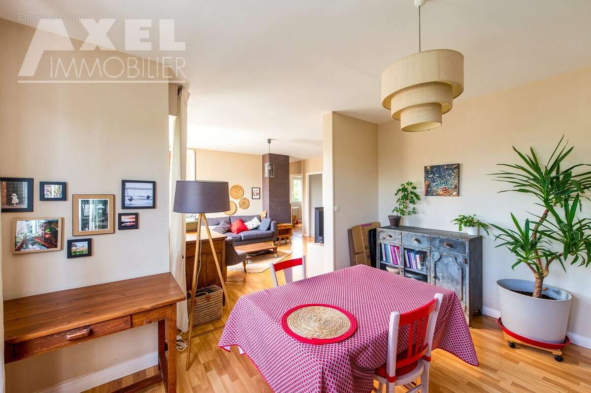 Appartement à BOIS-D'ARCY