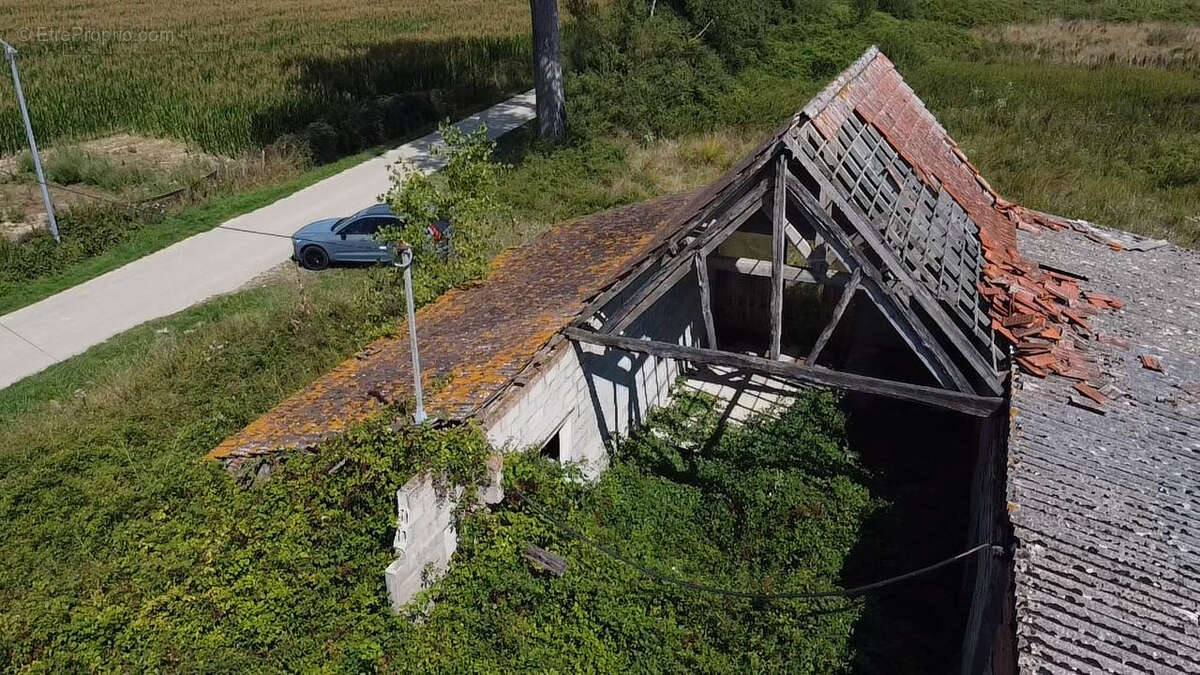 Maison à LA CHAPELLE-NAUDE