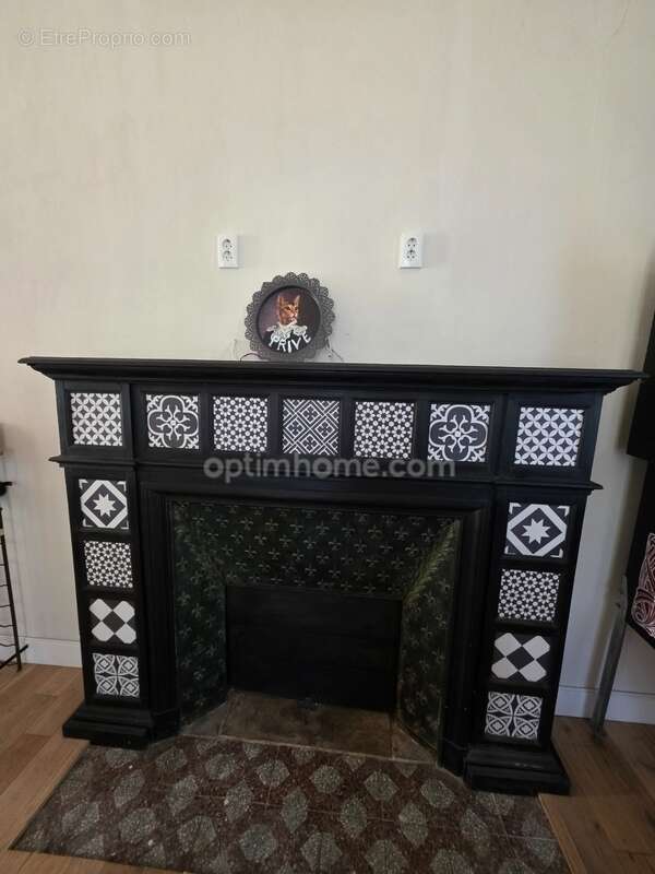 Maison à CHATEAUNEUF-LA-FORET