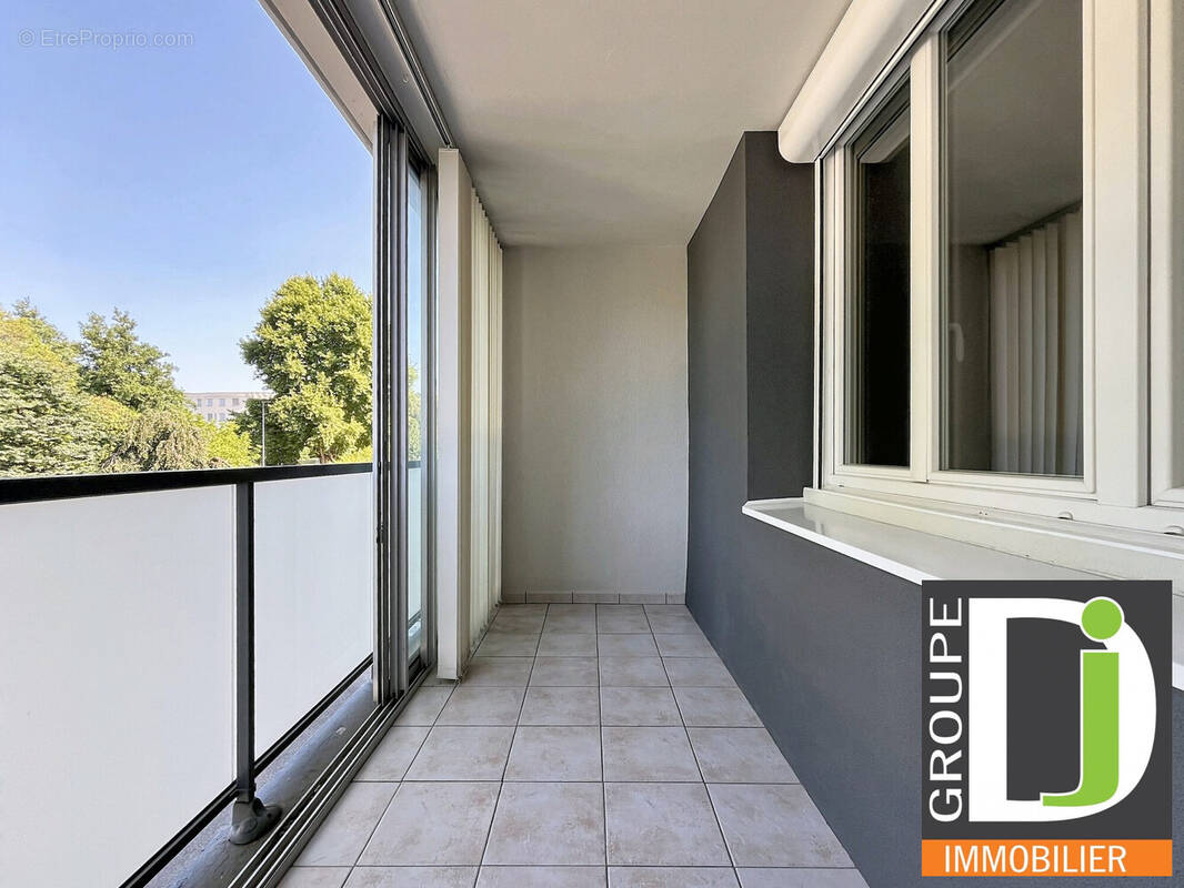 Appartement à BOURG-LES-VALENCE