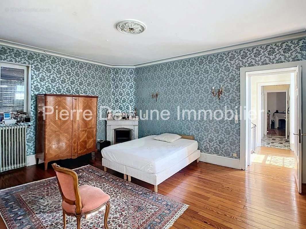 Maison à CALUIRE-ET-CUIRE