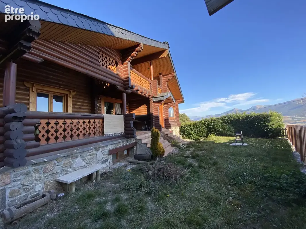 Photo Maison à Font-Romeu-Odeillo-Via au prix de 860 000€