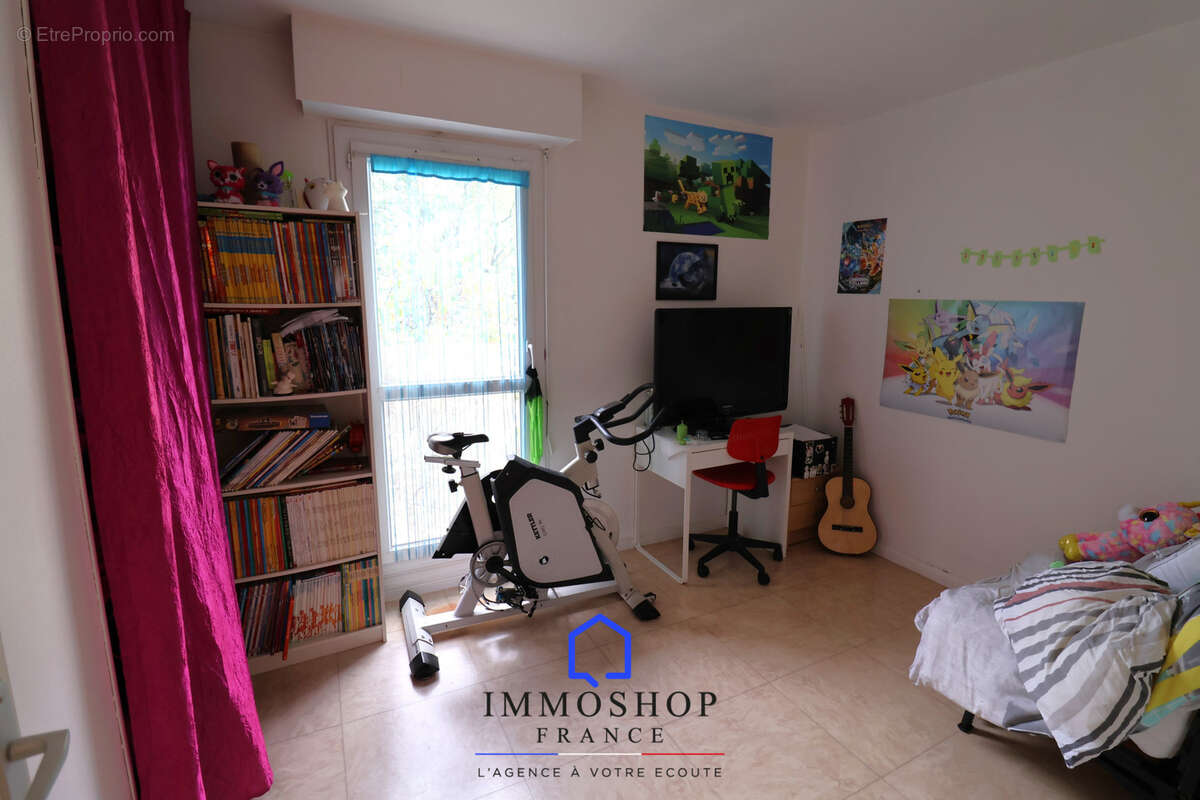 Appartement à MARSEILLE-12E