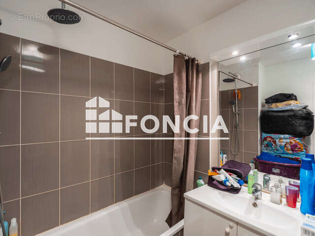 Appartement à SAINT-DENIS